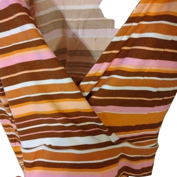 Rue 21 Barbiecore Vibrant Multicolored Long Sleeved Crop Top with Tie Back M - Picture 4 of 8